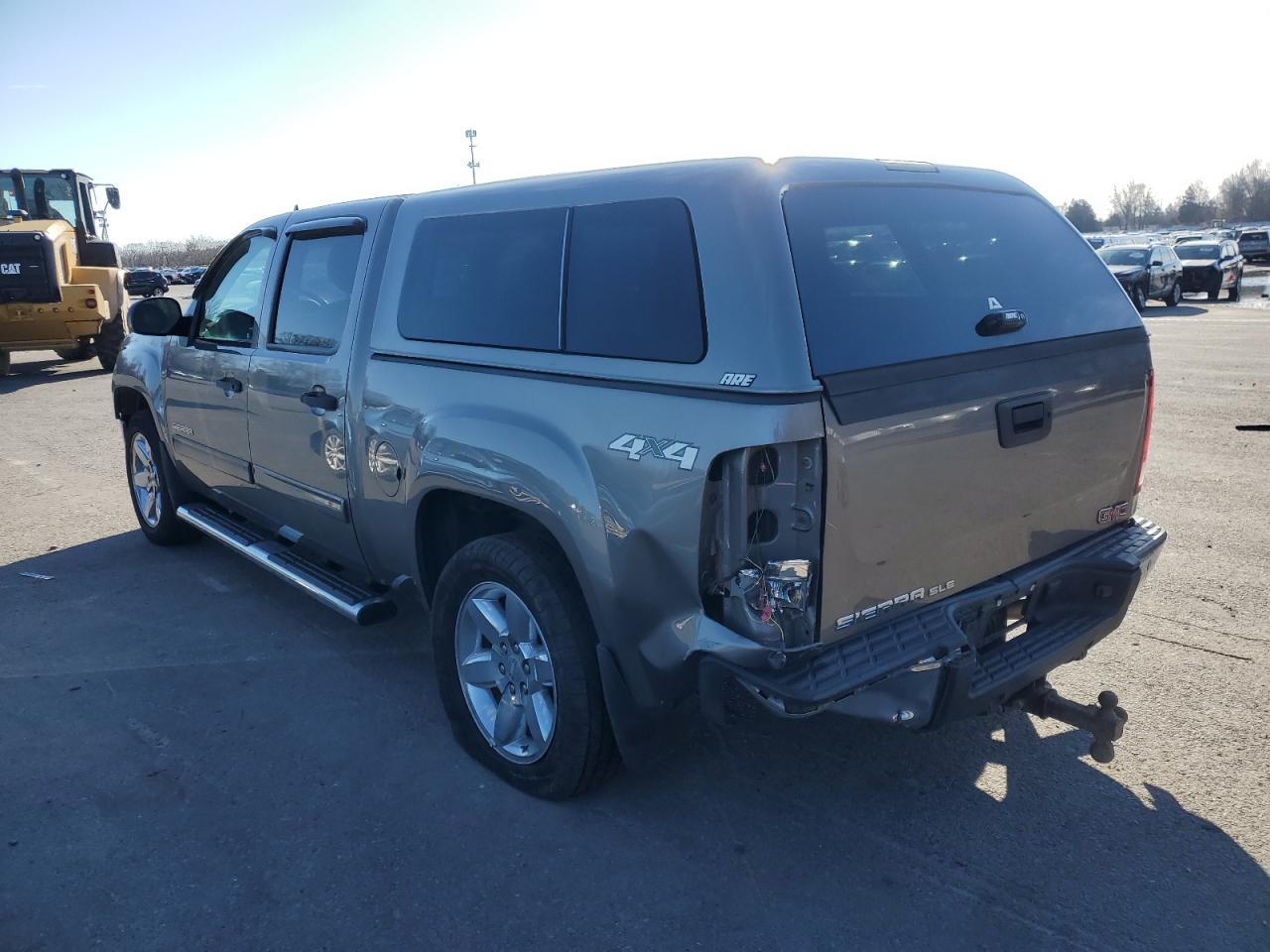 2012 GMC Sierra VIN 3GTP2VE7XCG279016 Copart auction photo, side / mechanical damage thumbnail 2