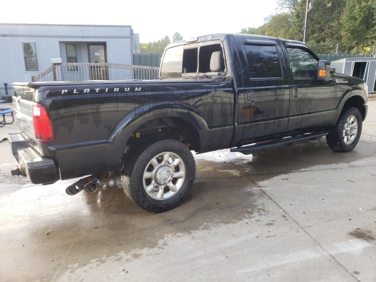 2016 Ford F250 VIN 1FT7W2BT6GEA21335 Copart auction photo, top/roof damage thumbnail 3