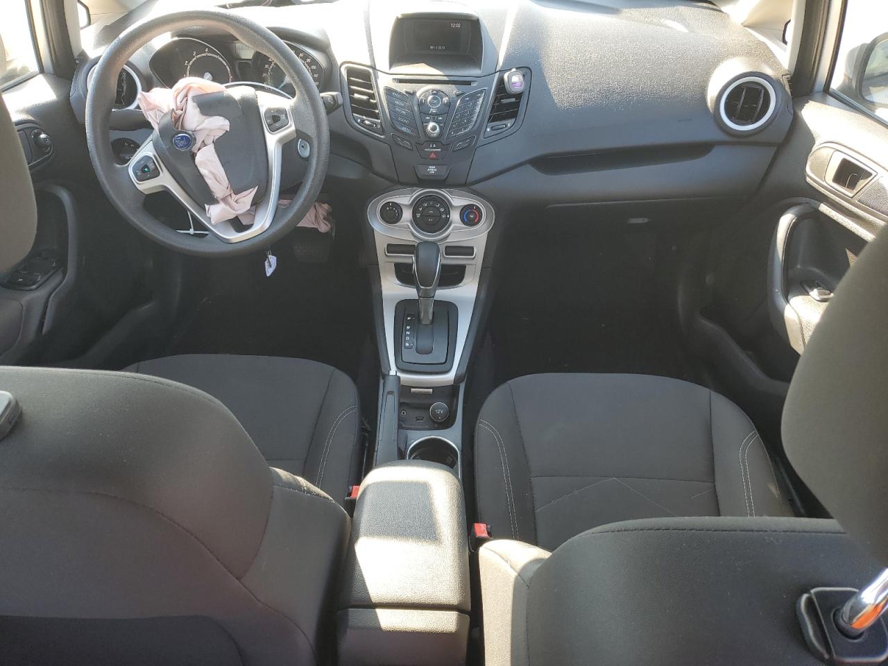 2019 Ford Fiesta VIN 3FADP4BJ4KM159684 Copart auction photo, front end damage thumbnail 8