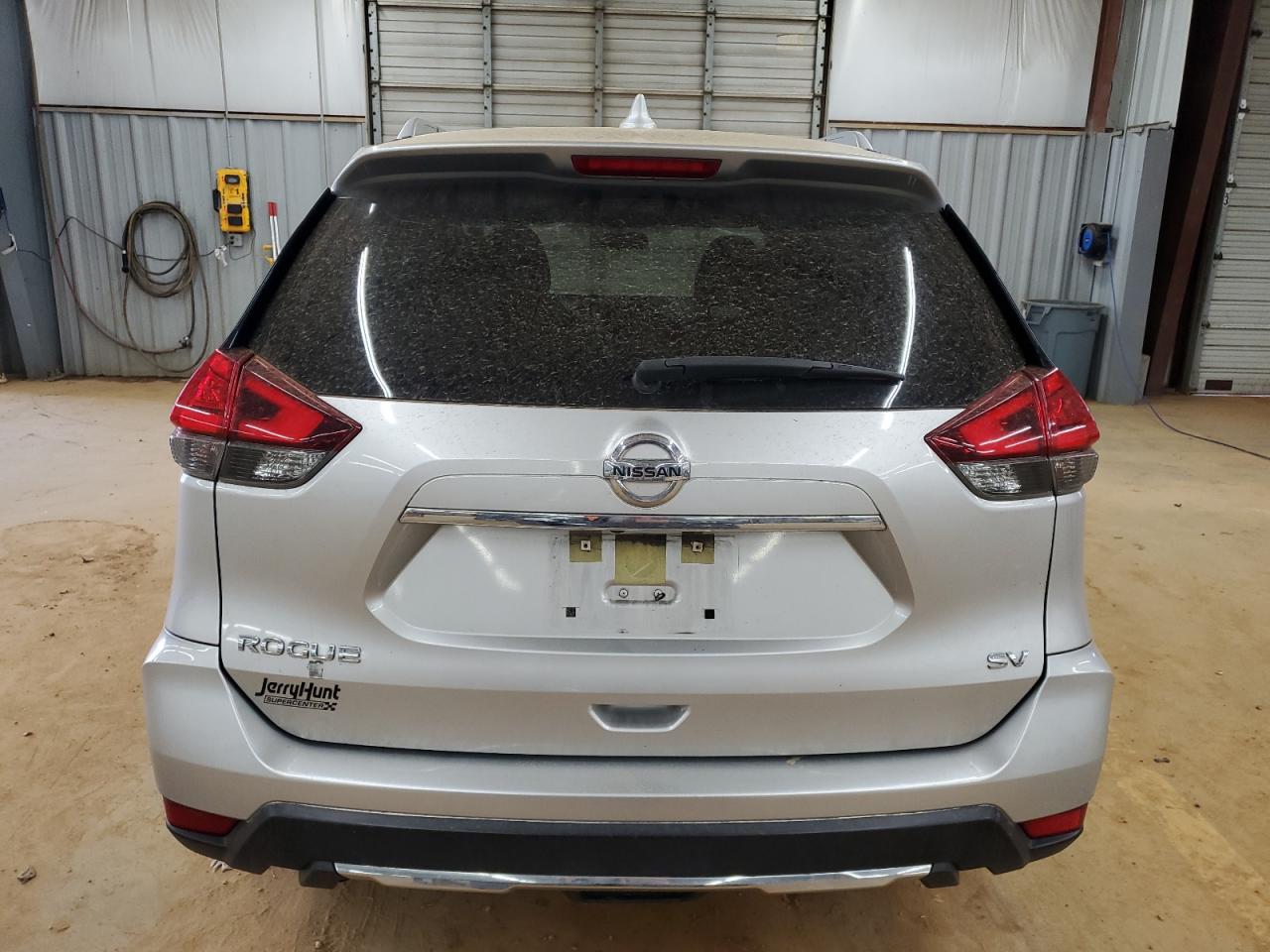 2017 Nissan Rogue VIN JN8AT2MT7HW395139 Copart auction photo, side damage thumbnail 6
