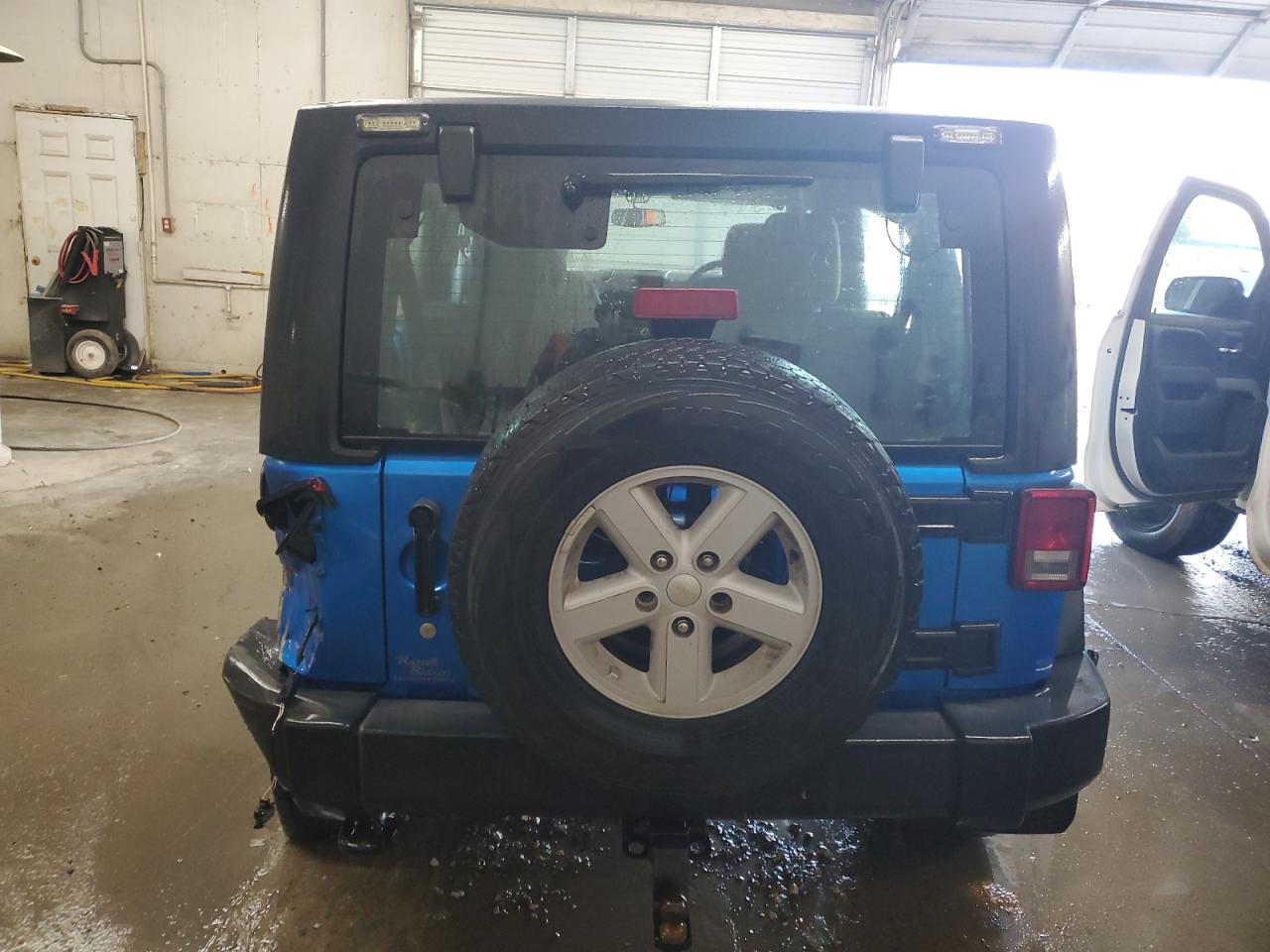 2016 Jeep Wrangler VIN 1C4BJWKG1GL293449 Copart auction photo, rear end damage thumbnail 6