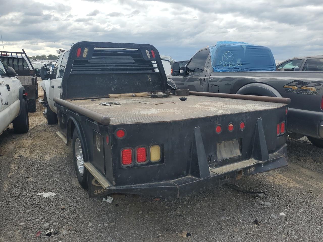2014 Chevrolet Silverado VIN 1GB4KZC87EF170091 Copart auction photo, front end damage thumbnail 3