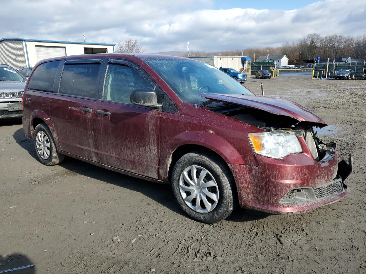 2019 Dodge Caravan VIN 2C4RDGBG6KR624439 Copart auction photo, front end / side damage thumbnail 4