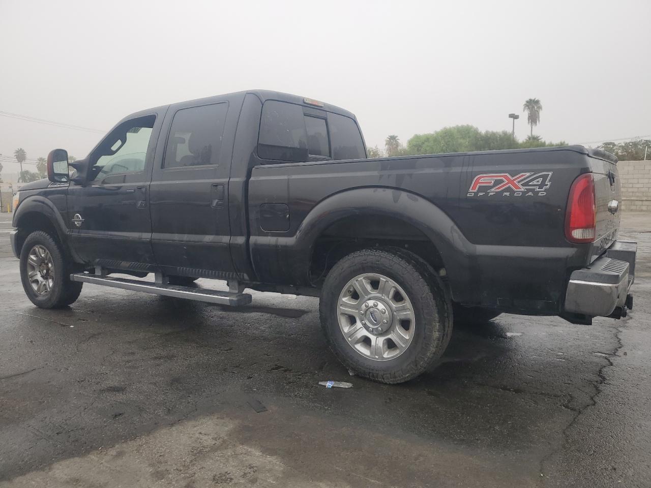 2015 Ford F250 VIN 1FT7W2BT4FED42286 Copart auction photo, stripped / minor dent/scratches damage thumbnail 2