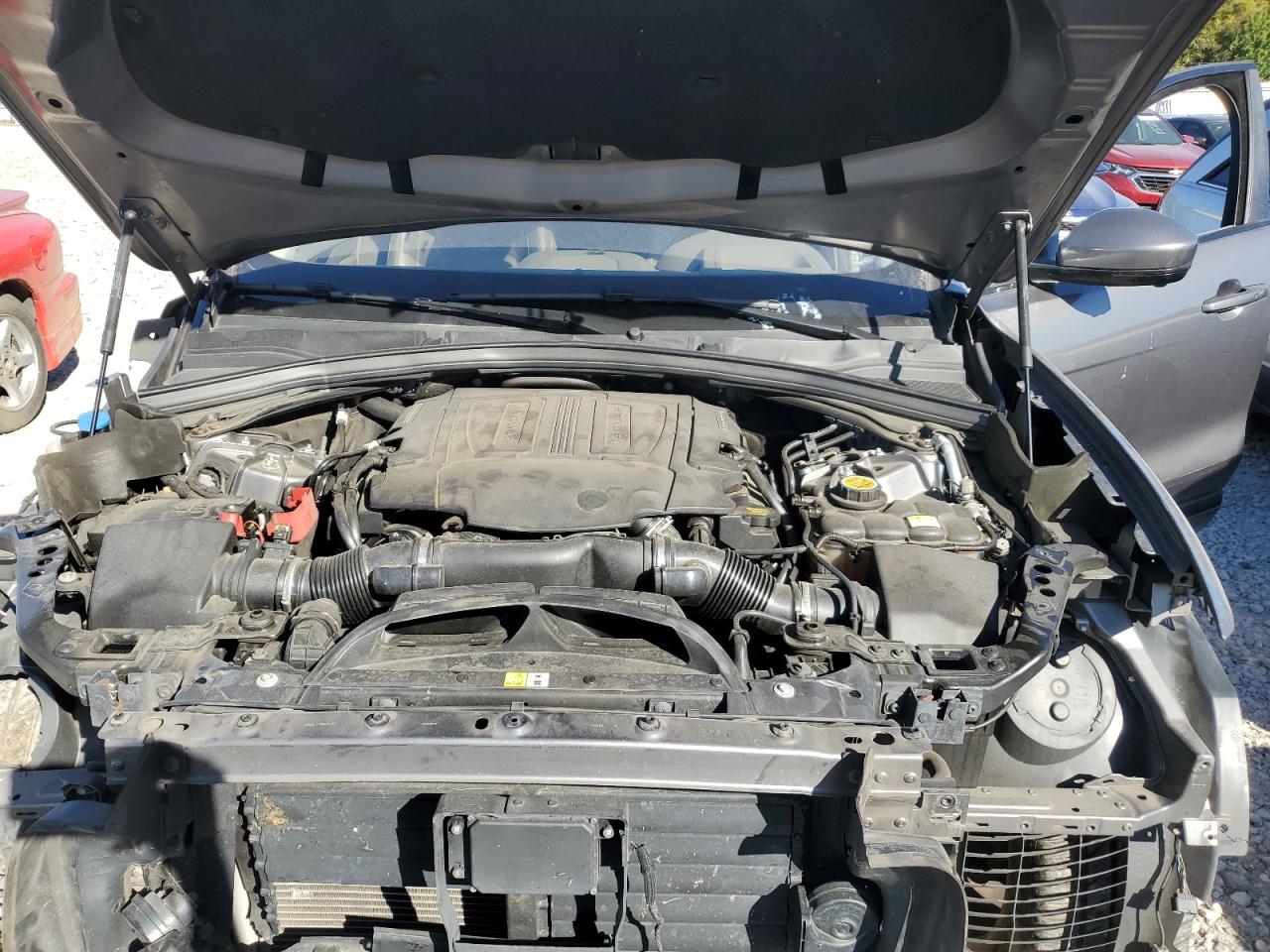 2017 Jaguar F-Pace VIN SADCL2BV6HA884562 Copart auction photo, undercarriage damage thumbnail 11