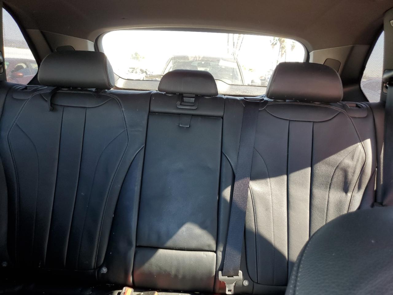 2018 BMW X5 VIN 5UXKT0C59J0W03245 Copart auction photo, rear end / minor dent/scratches damage thumbnail 10