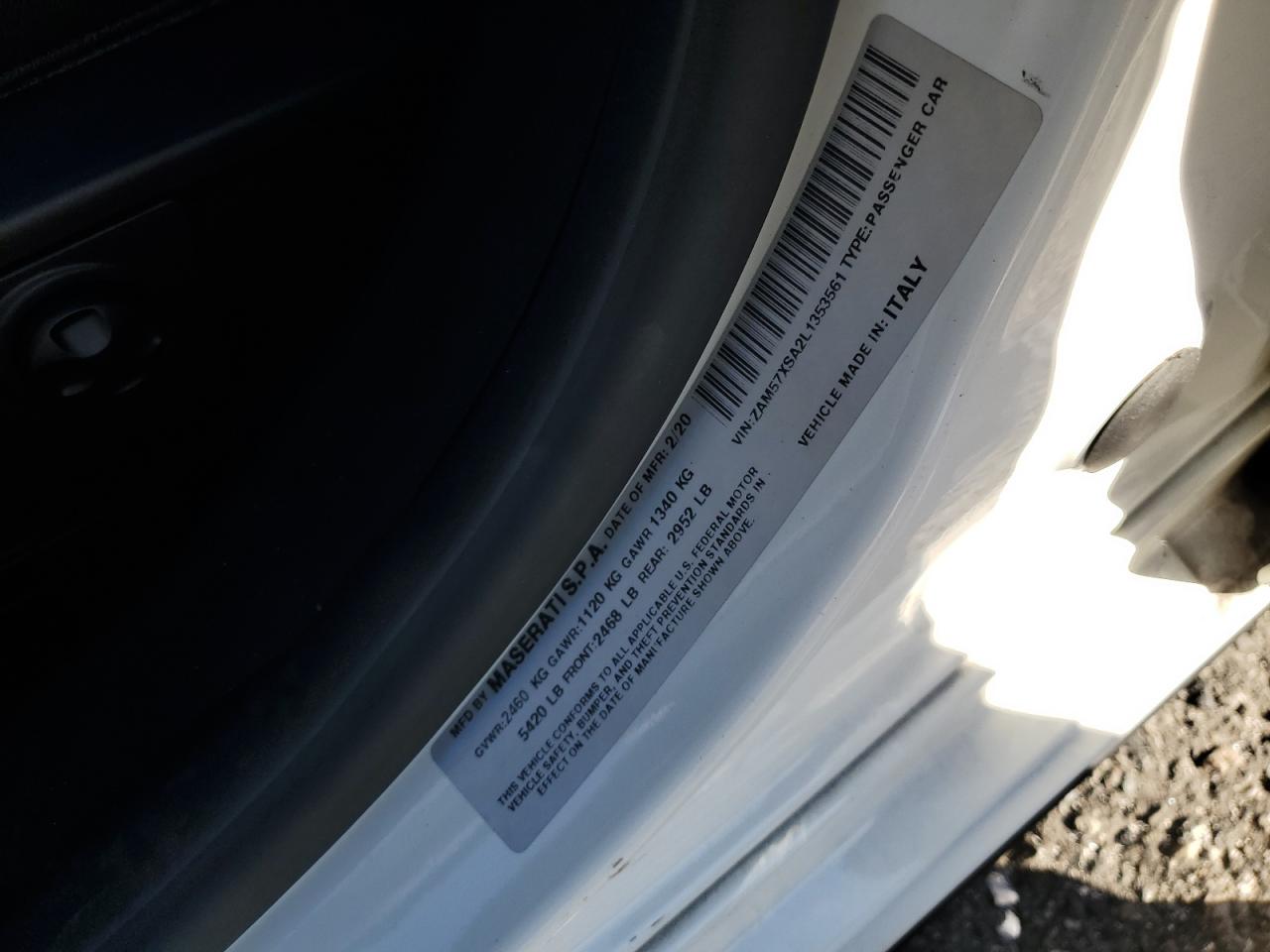2020 Maserati Ghibli VIN ZAM57XSA2L1353561 Copart auction photo, front end / minor dent/scratches damage thumbnail 14