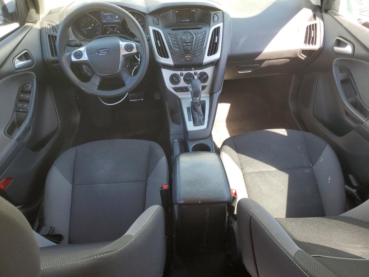 2014 Ford Focus VIN 1FADP3K24EL447925 Copart auction photo, side / front end damage thumbnail 8