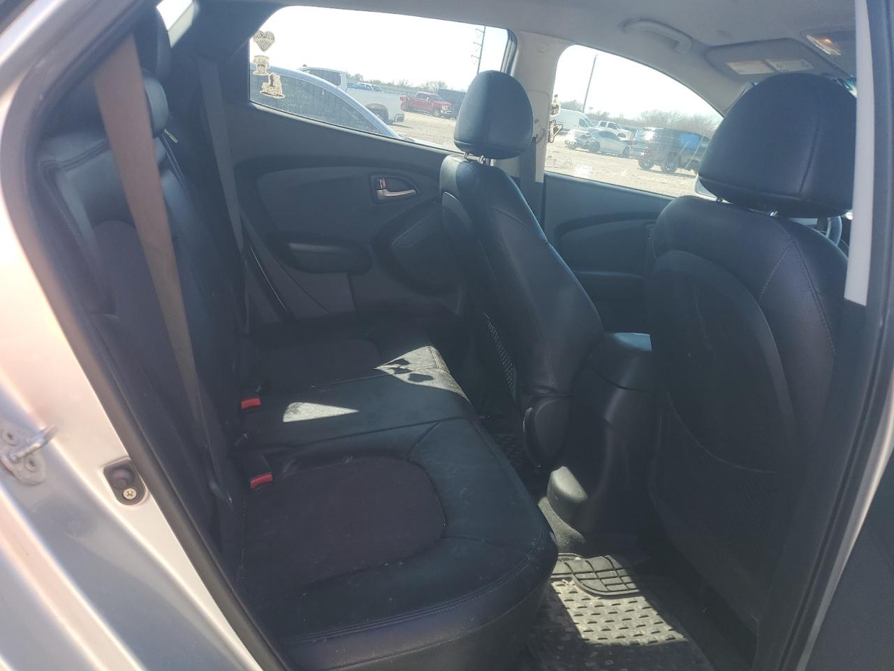 2012 Hyundai Tucson VIN KM8JU3AC4CU360450 Copart auction photo, front end damage thumbnail 11