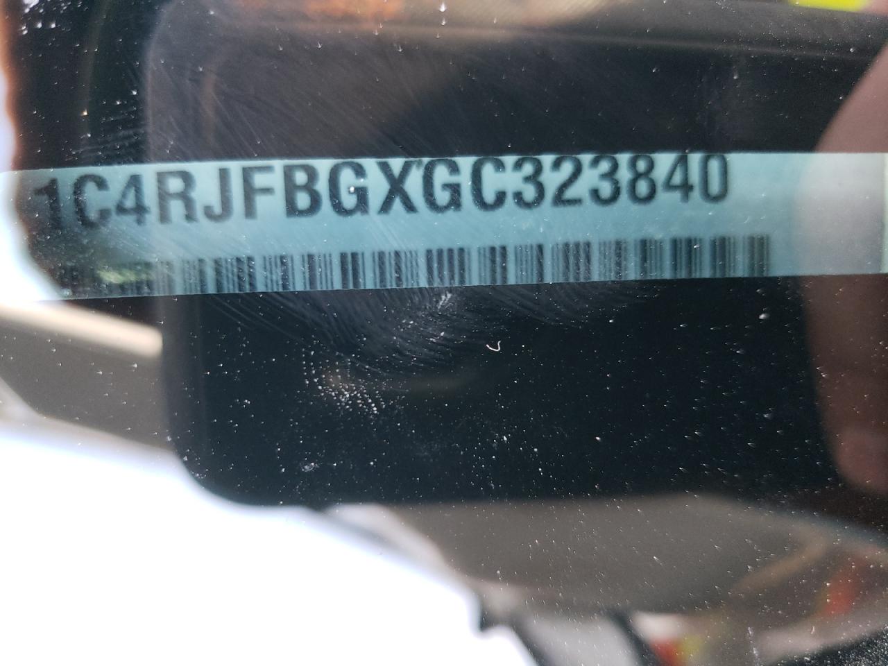 2016 Jeep Grand Cherokee VIN 1C4RJFBGXGC323840 Copart auction photo, front end damage thumbnail 13