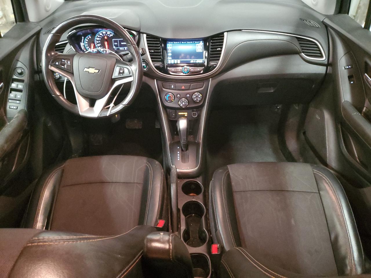 2019 Chevrolet Trax VIN 3GNCJLSBXKL398986 Copart auction photo, front end damage thumbnail 8