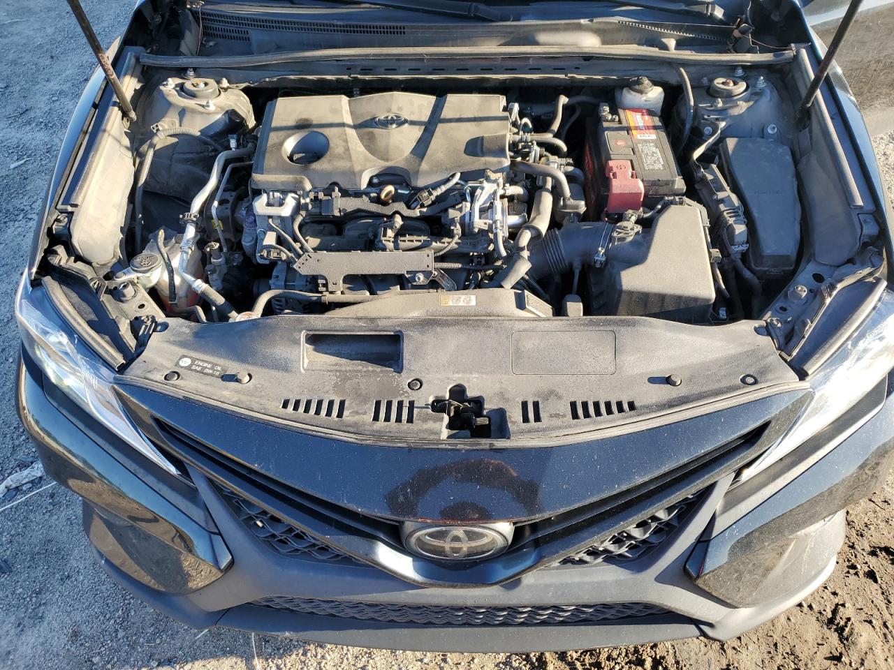 2018 Toyota Camry VIN 4T1B11HK2JU151333 Copart auction photo, side / front end damage thumbnail 11
