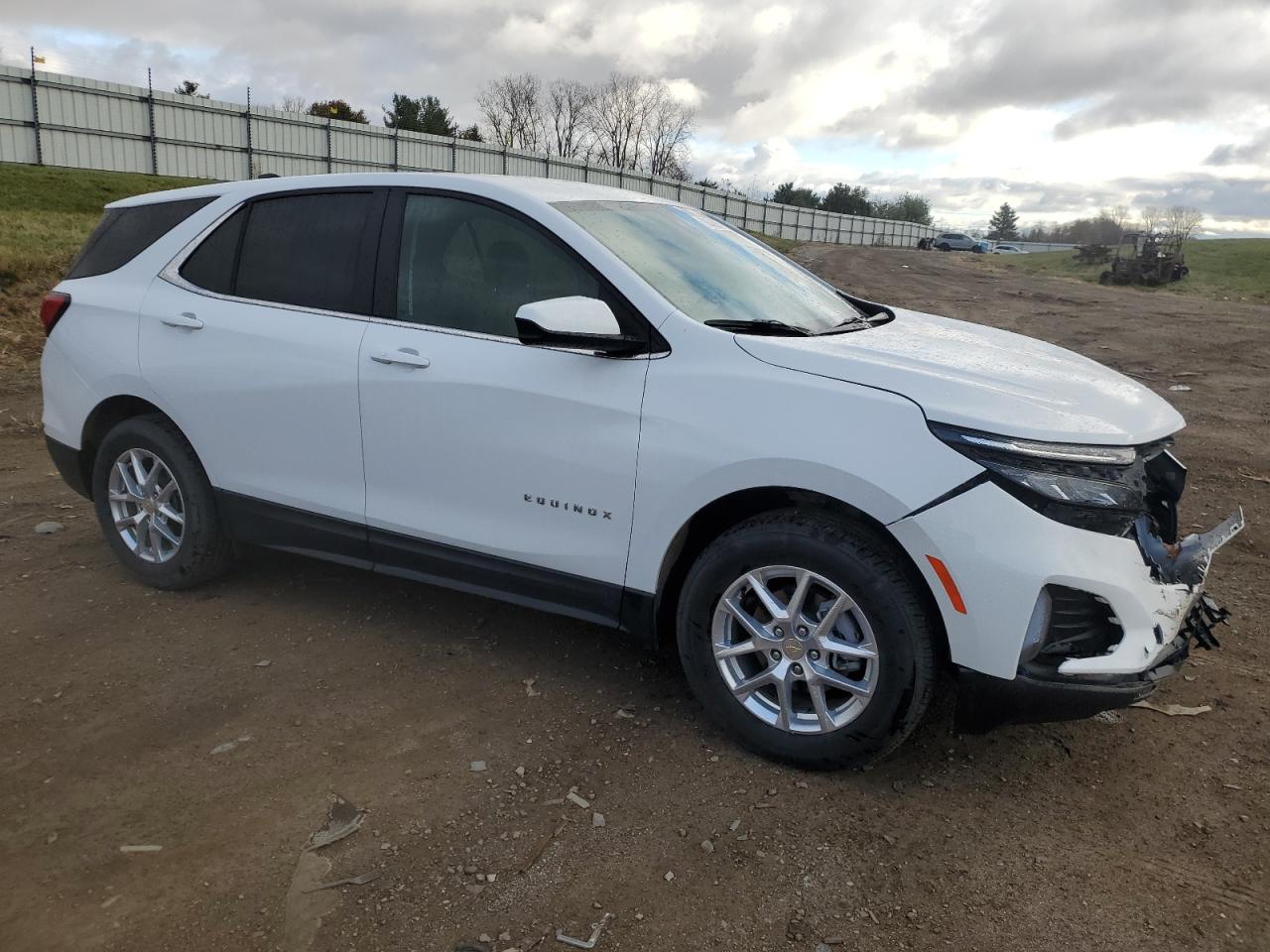 2022 Chevrolet Equinox VIN 3GNAXUEVXNL312727 Copart auction photo, front end damage thumbnail 4