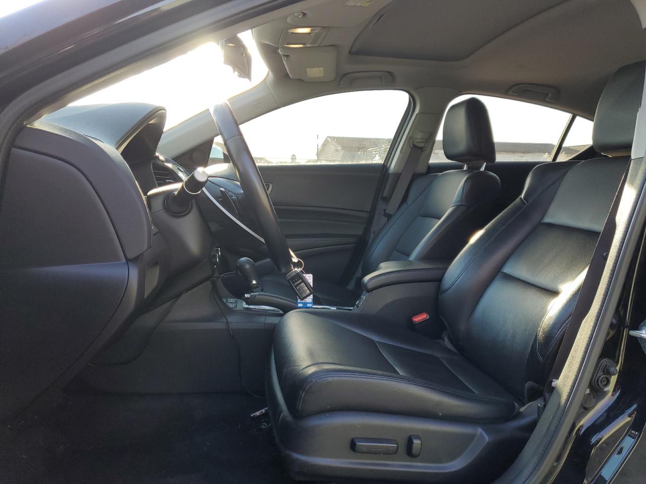 2017 Acura ILX VIN 19UDE2F3XHA010221 Copart auction photo, rear end / minor dent/scratches damage thumbnail 7