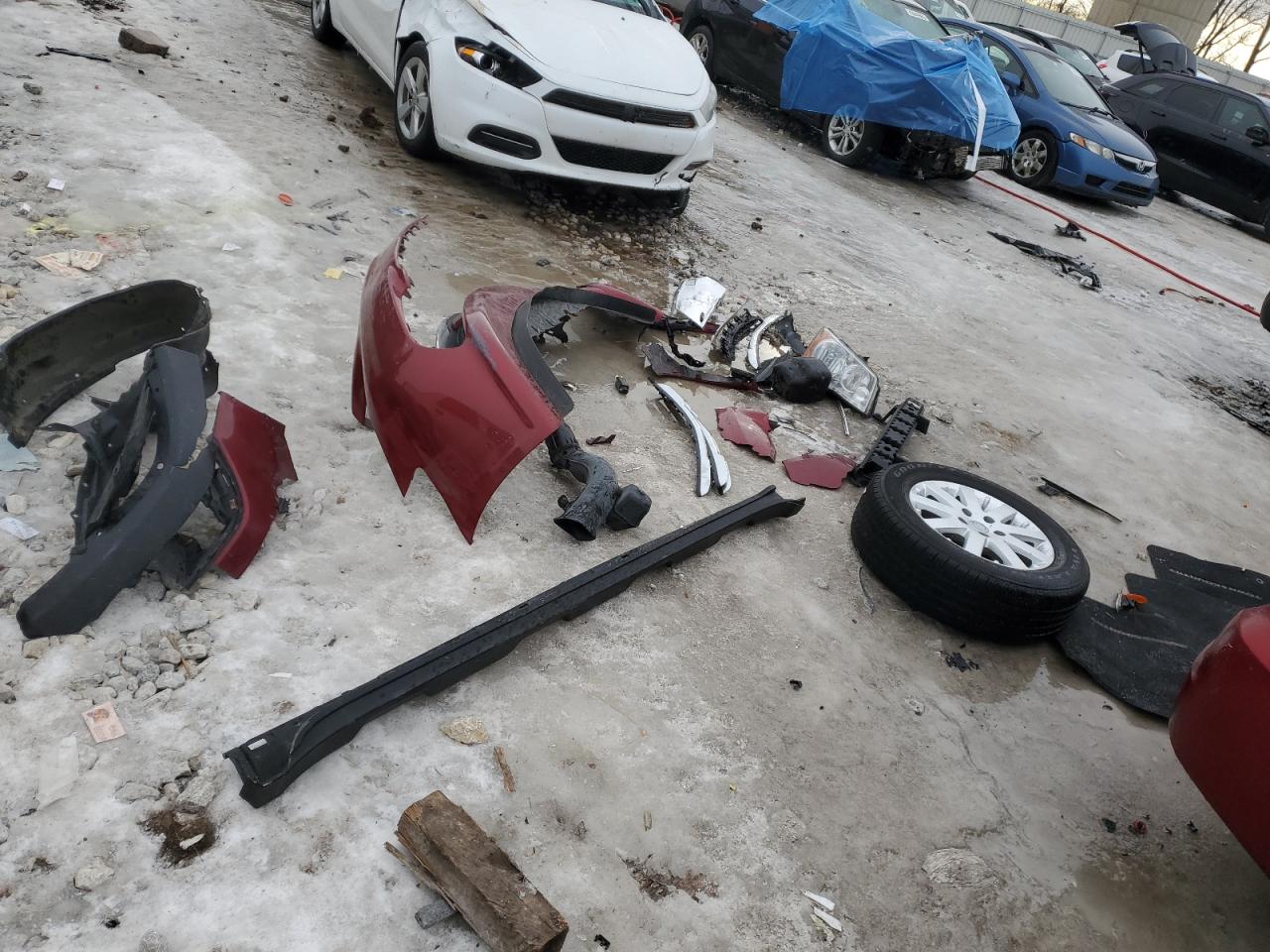 2016 Chrysler Town & Country VIN 2C4RC1BG2GR149850 Copart auction photo, front end / side damage thumbnail 13