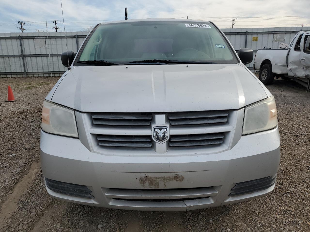 2008 Dodge Caravan VIN 2D8HN44HX8R788137 Copart auction photo, rear end / all over damage thumbnail 5