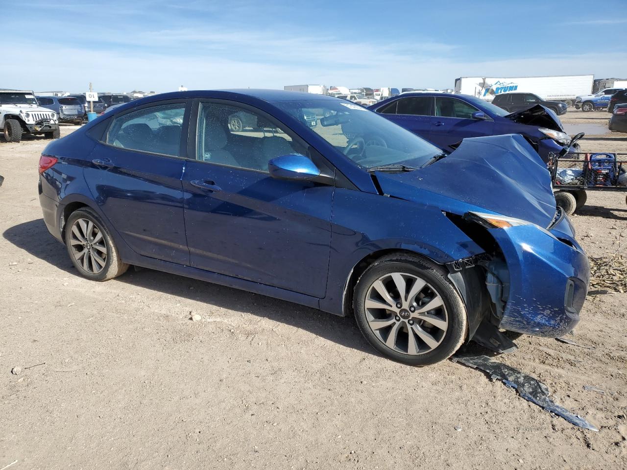 2017 Hyundai Accent VIN KMHCT4AE1HU322068 Copart auction photo, front end / minor dent/scratches damage thumbnail 4