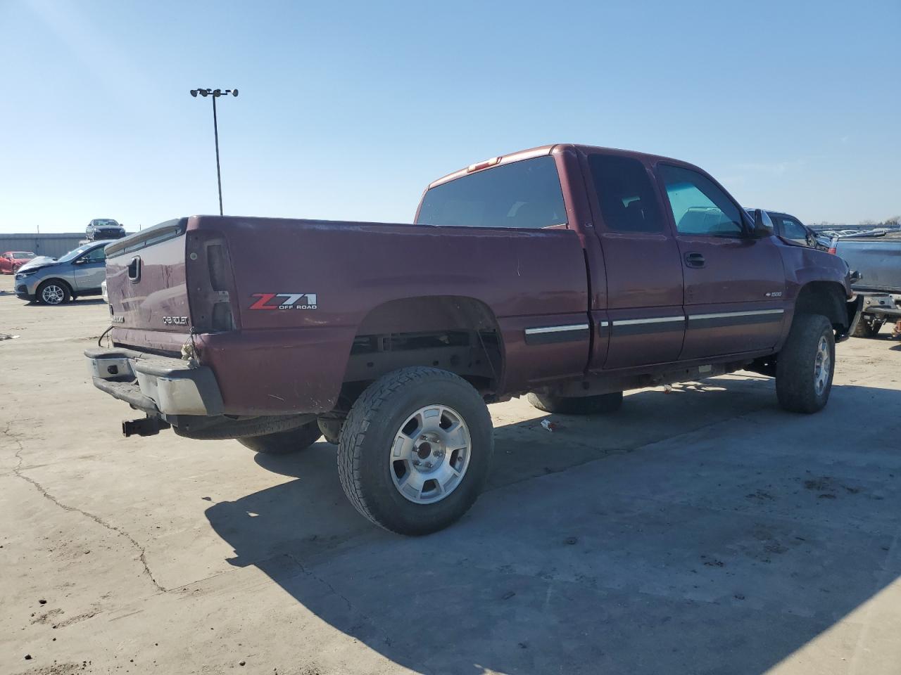 2001 Chevrolet Silverado VIN 1GCEK19V01E219792 Copart auction photo, front end damage thumbnail 3