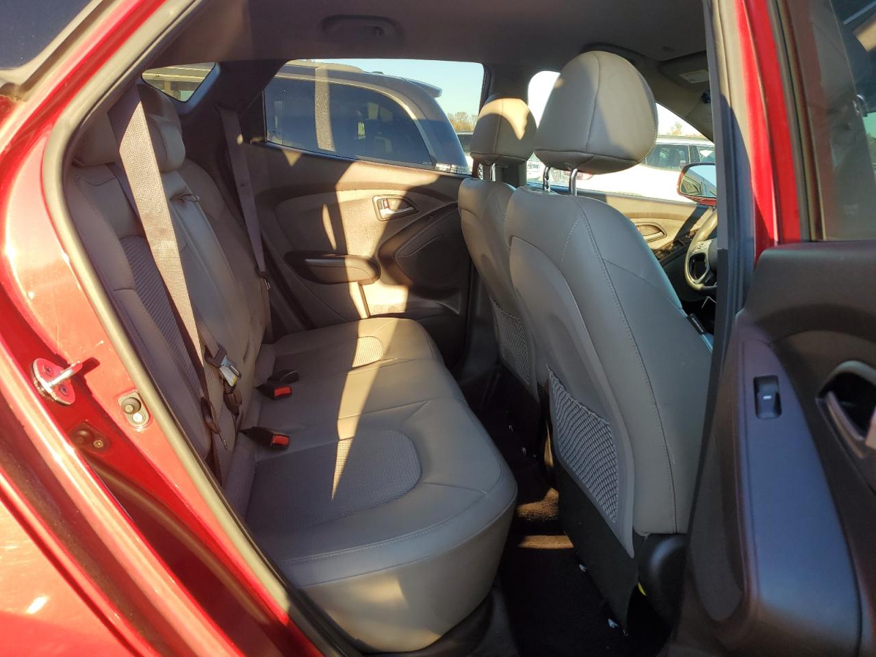 2015 Hyundai Tucson VIN KM8JT3AF0FU091185 Copart auction photo, front end damage thumbnail 10