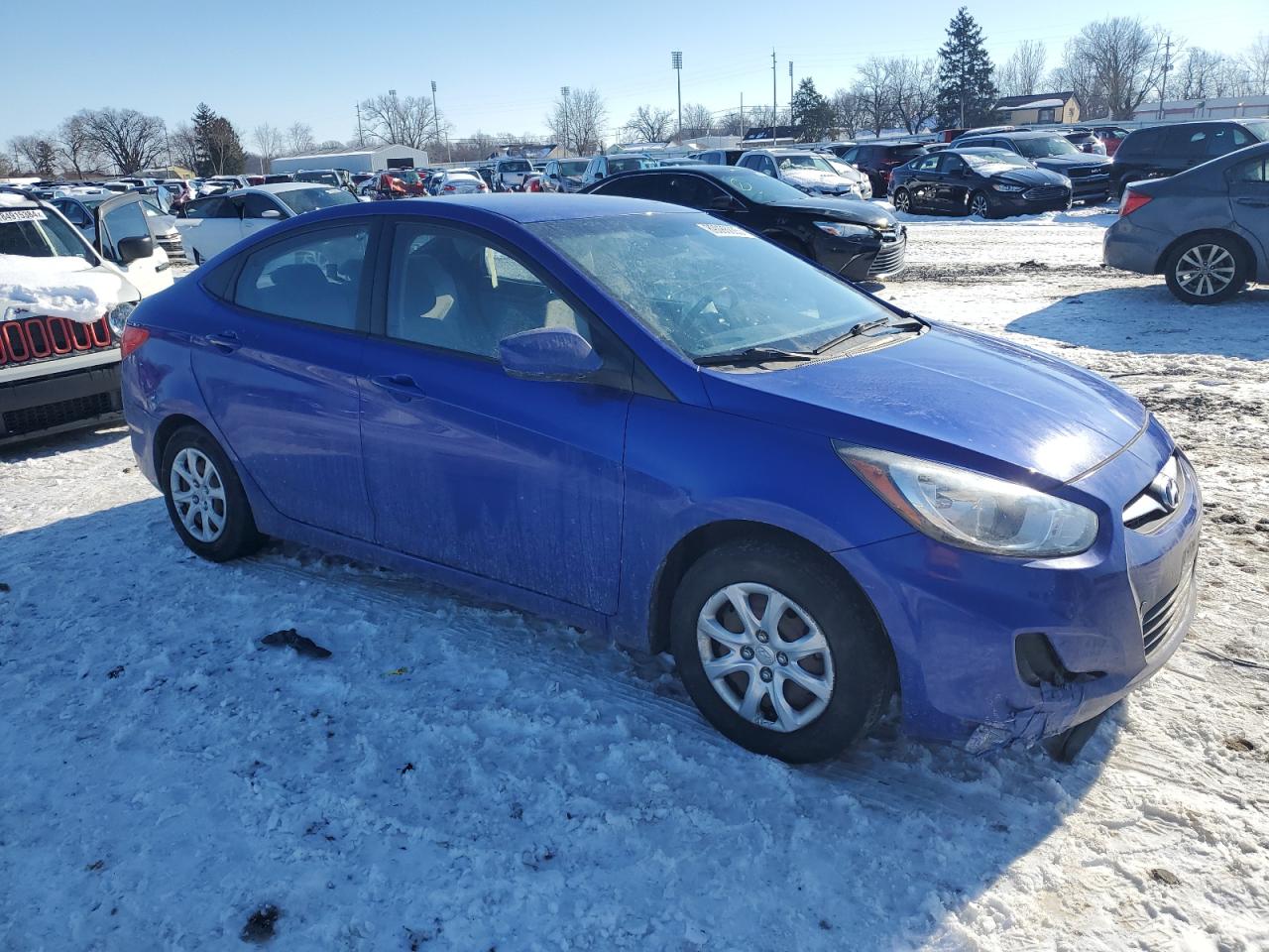 2013 Hyundai Accent VIN KMHCT4AE8DU553818 Copart auction photo, side damage thumbnail 4