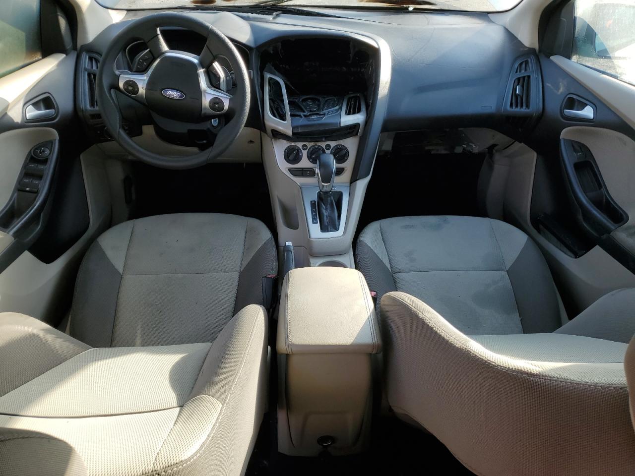 2012 Ford Focus VIN 1FAHP3F22CL435216 Copart auction photo, burn damage thumbnail 8