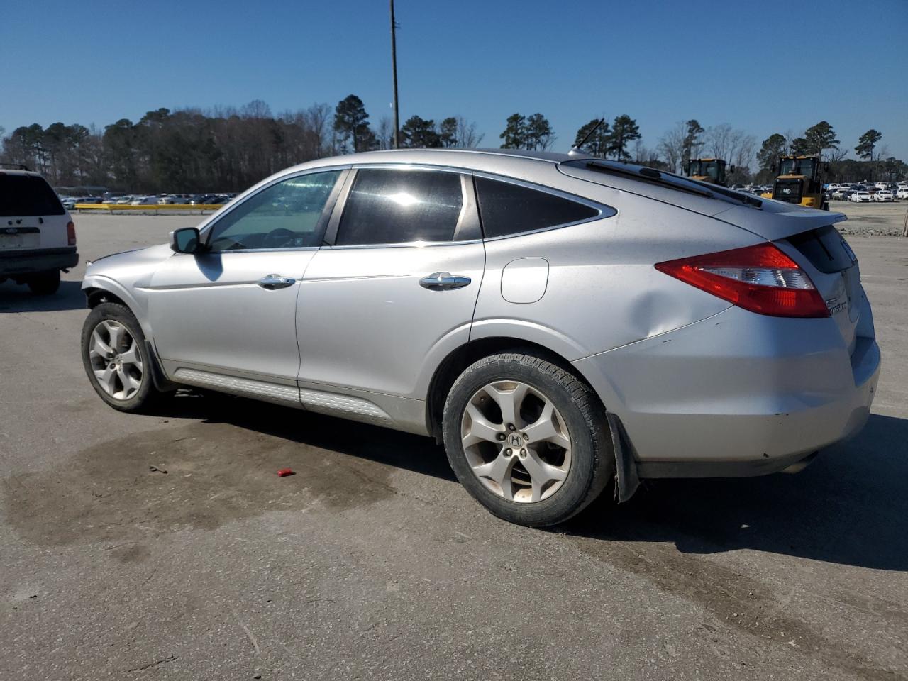2010 Honda Accord VIN 5J6TF1H54AL011689 Copart auction photo, front end / rear end damage thumbnail 2