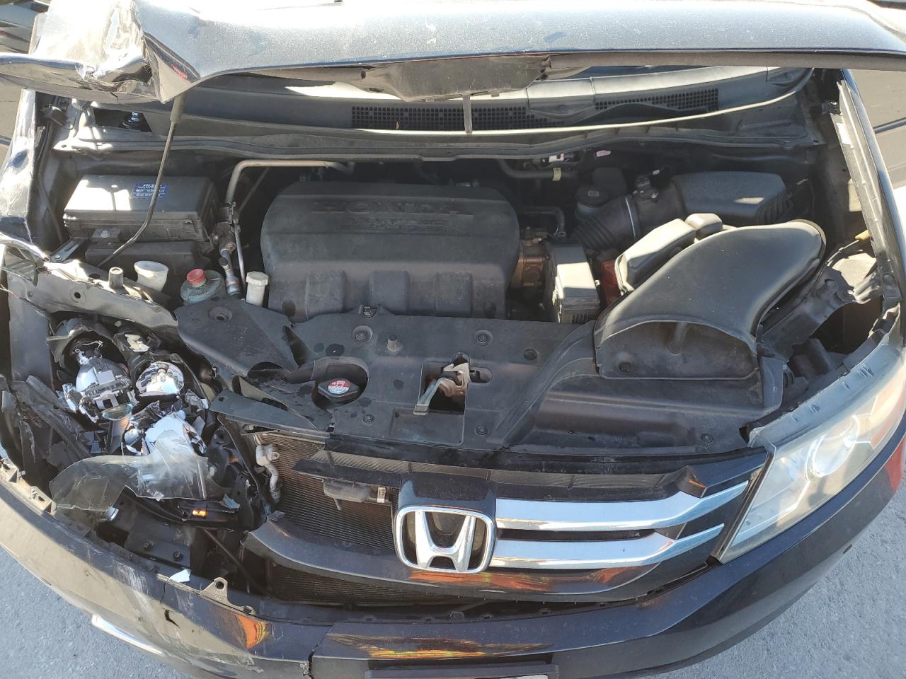 2016 Honda Odyssey VIN 5FNRL5H91GB103406 Copart auction photo, front end damage thumbnail 14