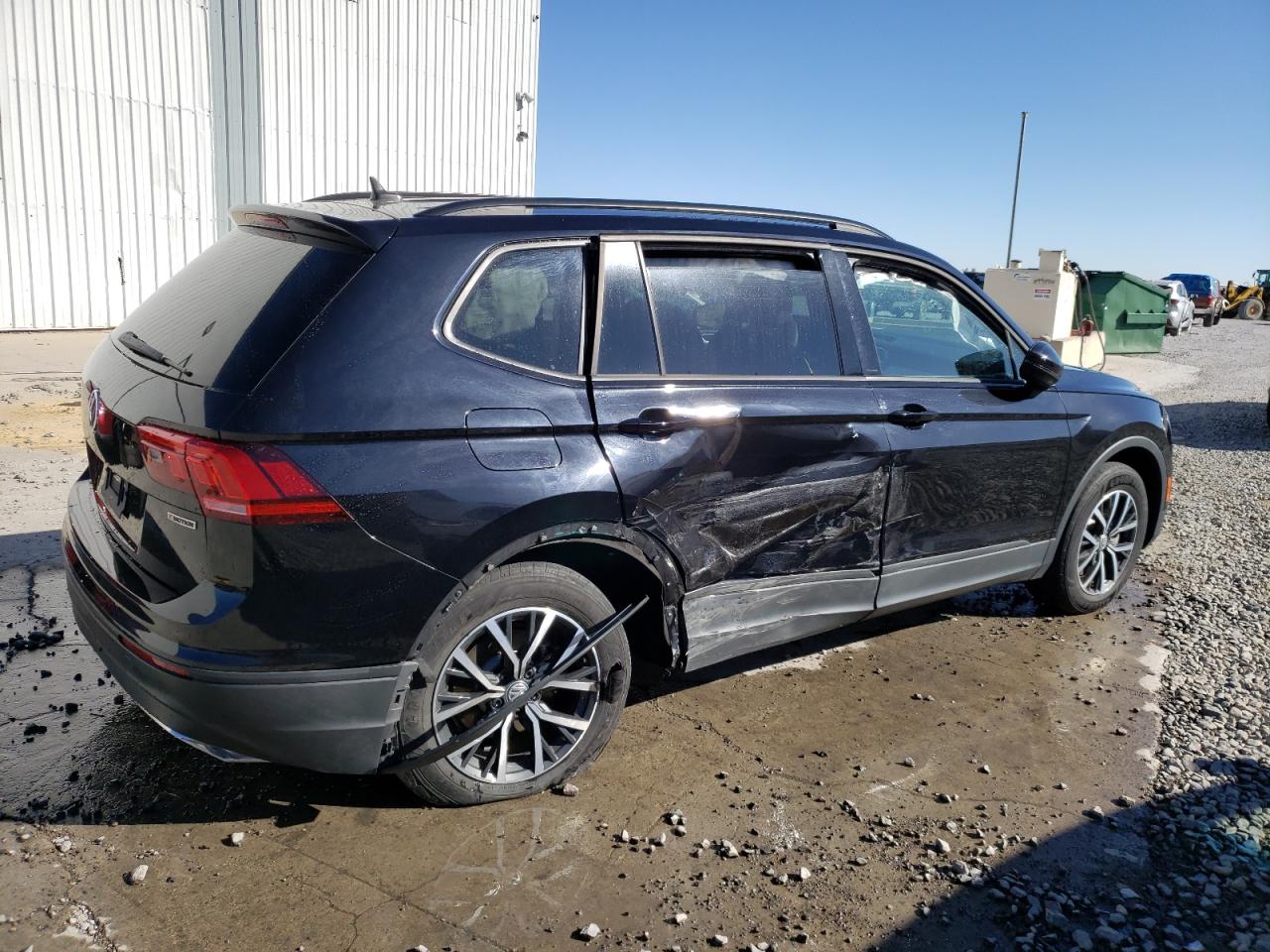 2021 Volkswagen Tiguan VIN 3VV0B7AX4MM124470 Copart auction photo, side / undercarriage damage thumbnail 3