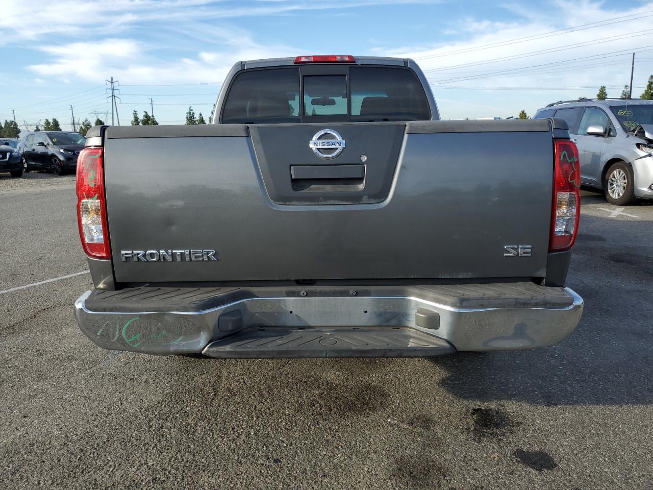 2006 Nissan Navara (Frontier) VIN 1N6AD06U06C473680 Copart auction photo, minor dent/scratches damage thumbnail 6