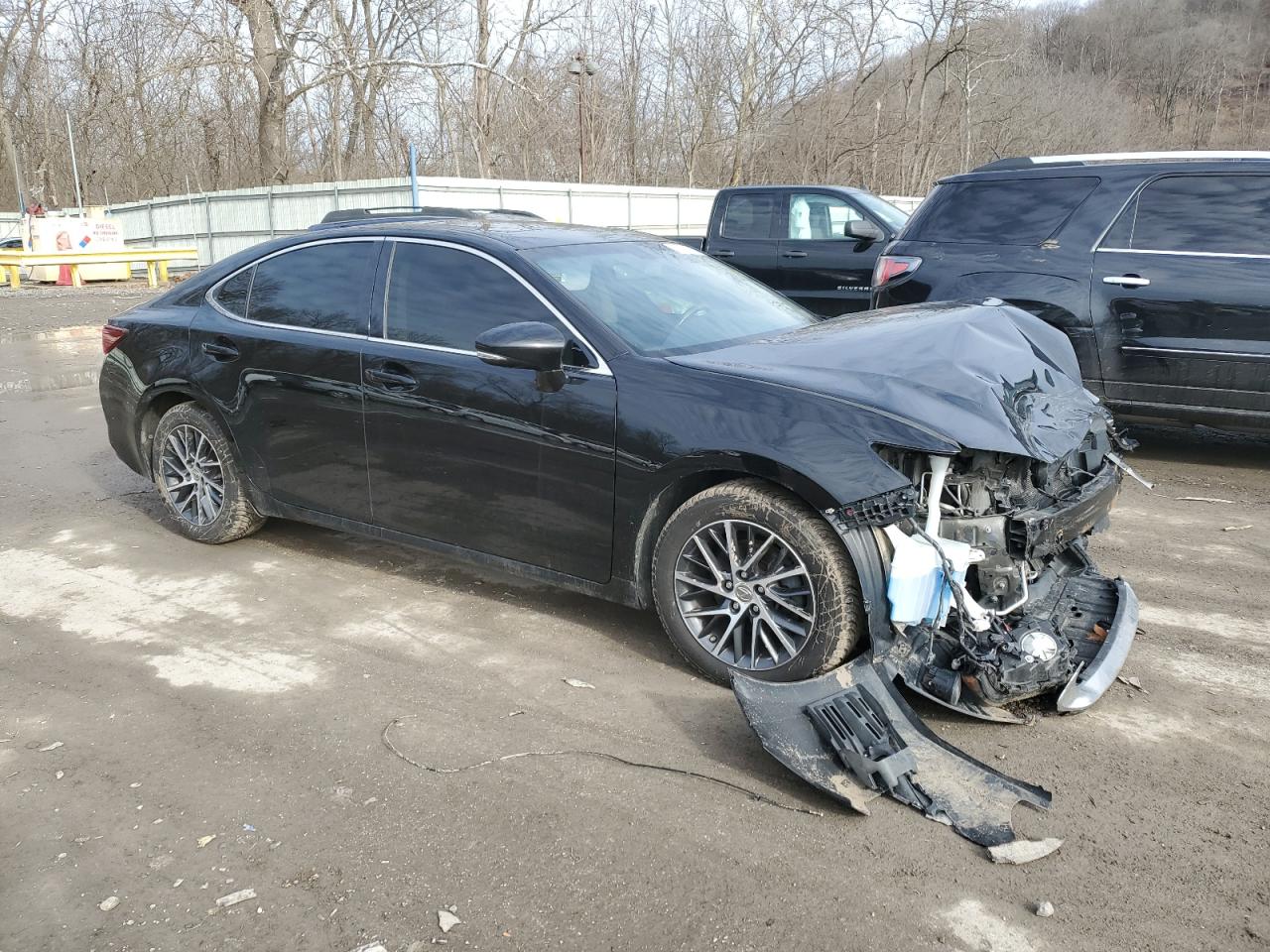 2016 Lexus ES VIN JTHBK1GG7G2211317 Copart auction photo, front end damage thumbnail 4