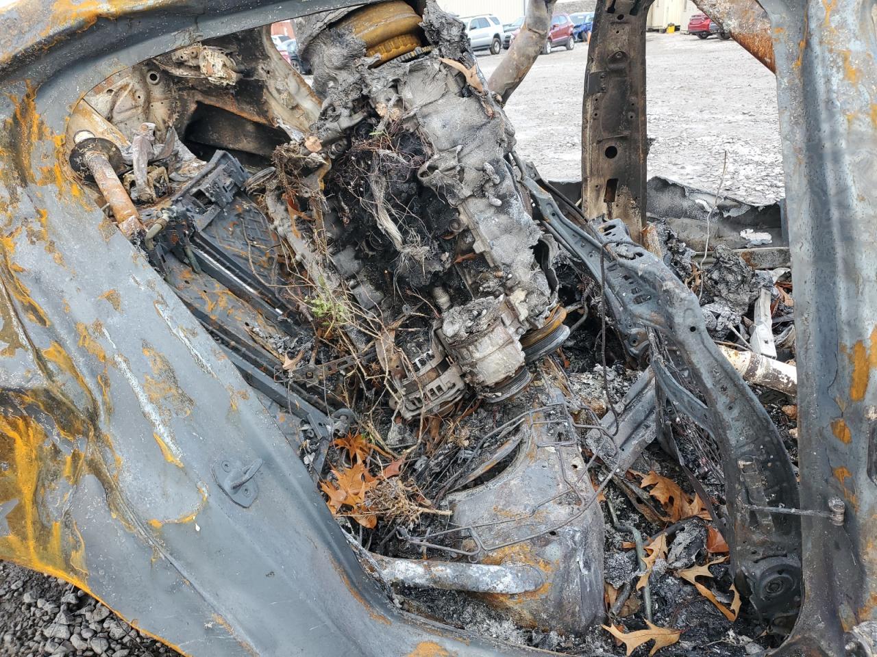 2017 BMW 5er VIN WBAJE5C35HG917119 Copart auction photo, burn / all over damage thumbnail 11