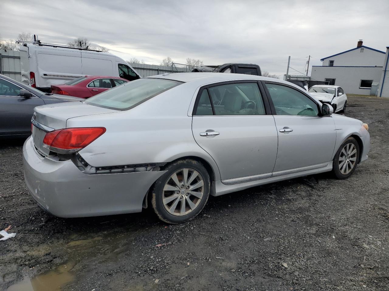 2011 Toyota Avalon VIN 4T1BK3DB7BU432950 Copart auction photo, side / rear end damage thumbnail 3