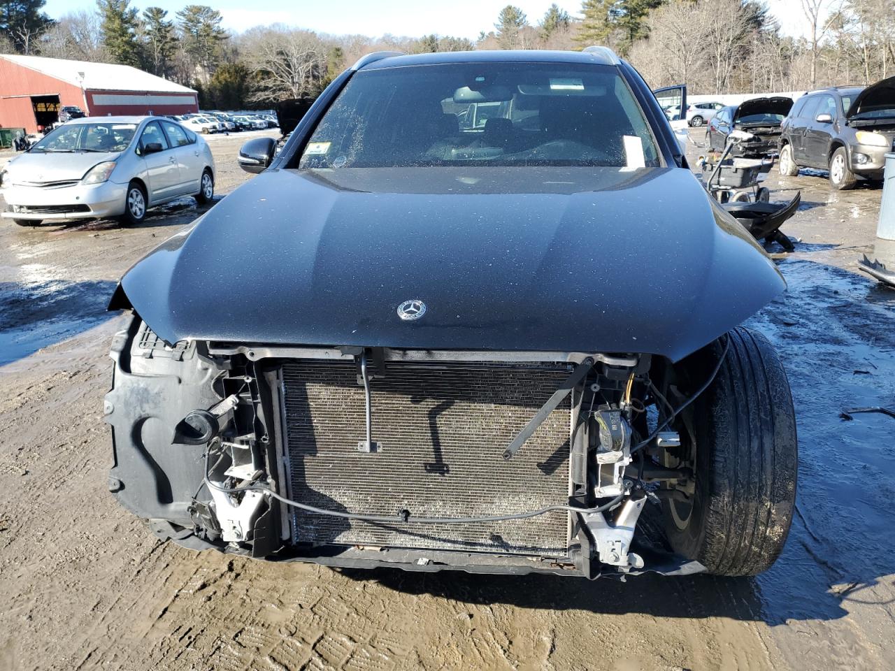 2018 Mercedes-Benz GLC VIN WDC0G4KBXJV018618 Copart auction photo, front end / side damage thumbnail 5