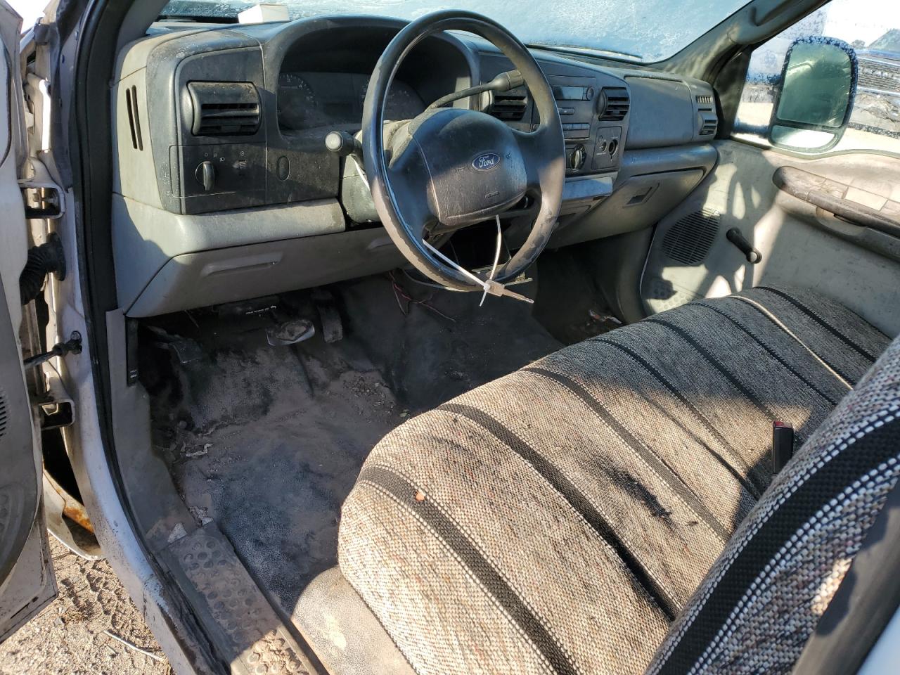 2006 Ford F350 VIN 1FDWF36596EB16124 Copart auction photo, front end / side damage thumbnail 8
