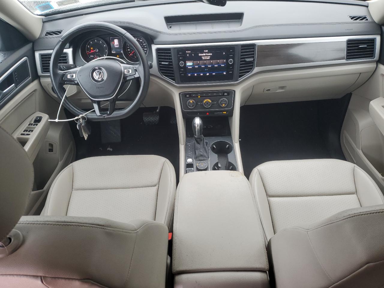 2019 Volkswagen Atlas VIN 1V2UR2CA5KC596777 Copart auction photo, front end / side damage thumbnail 8