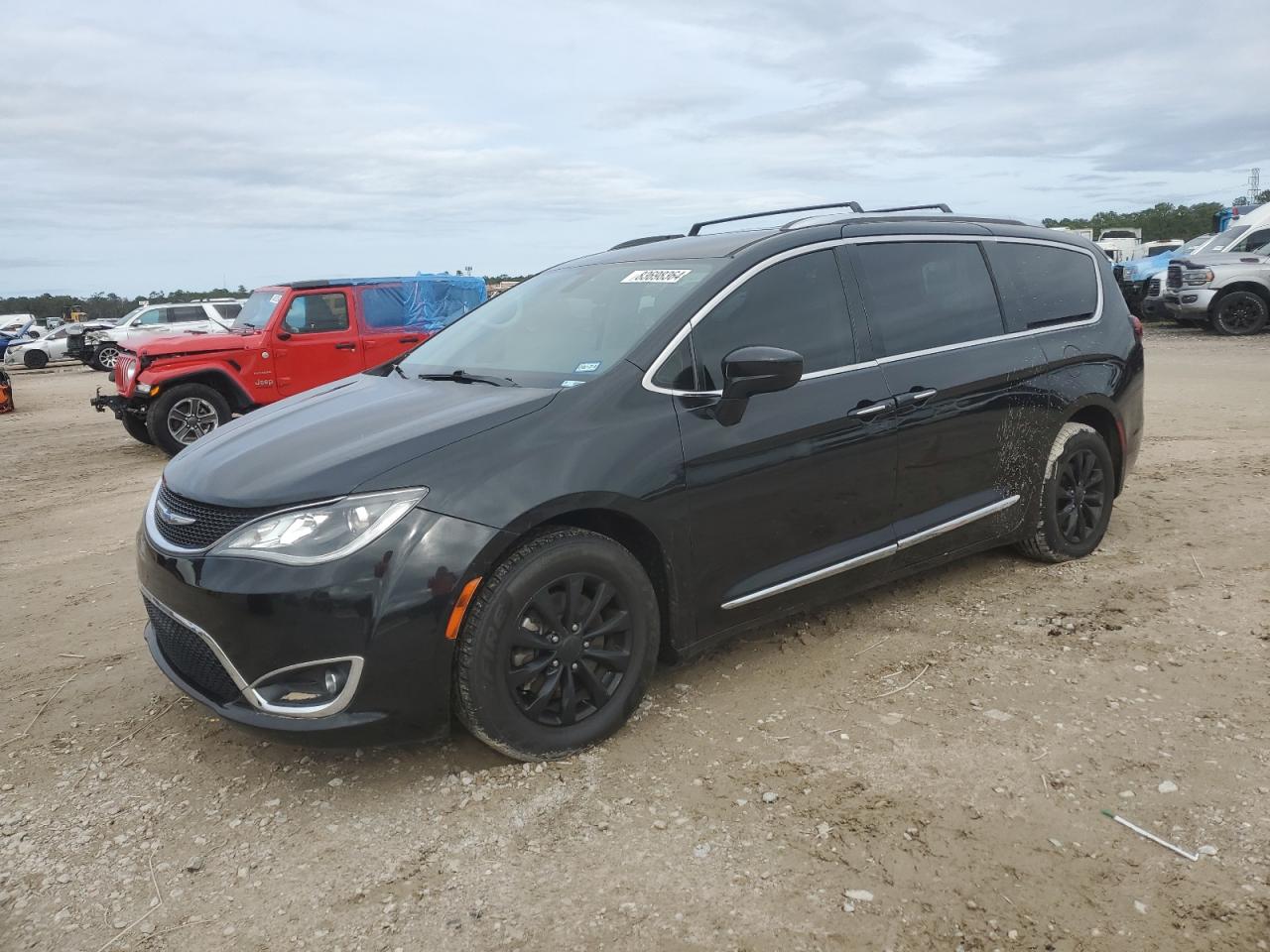 2018 Chrysler Pacifica VIN 2C4RC1BG3JR257269