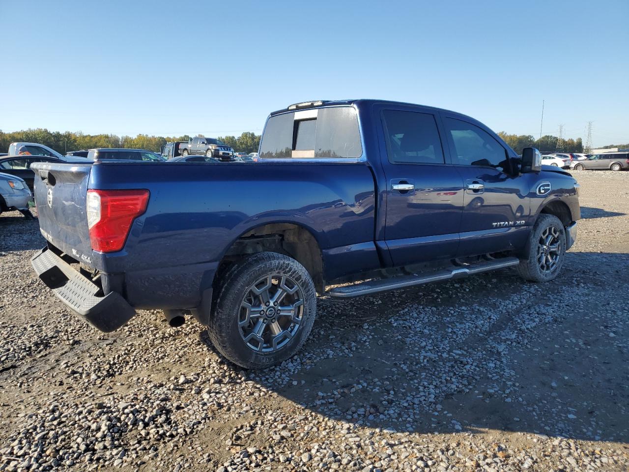 2017 Nissan Titan VIN 1N6BA1F42HN564184 Copart auction photo, rear end / front end damage thumbnail 3