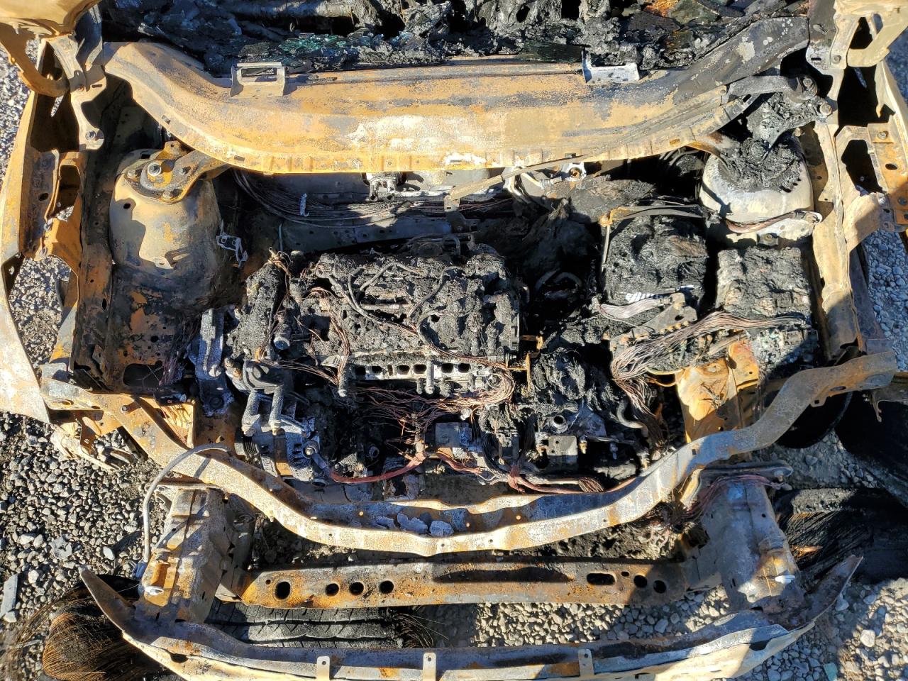 2013 Ford Escape VIN 1FMCU0GX5DUD22289 Copart auction photo, burn damage thumbnail 12