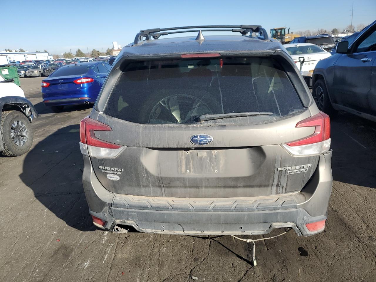2019 Subaru Forester VIN JF2SKAWC0KH579085 Copart auction photo, side damage thumbnail 6