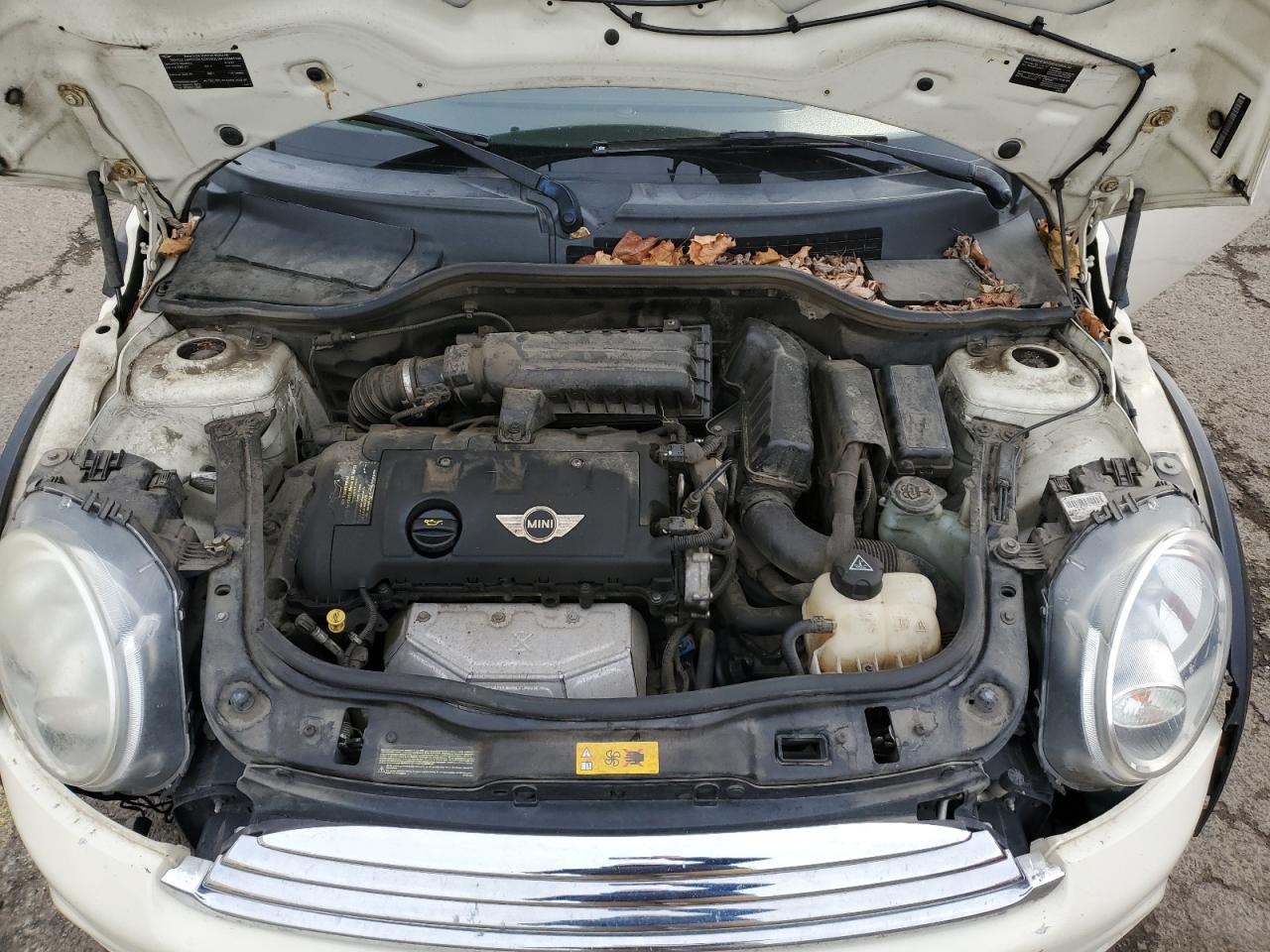 2013 MINI Cooper VIN WMWSU3C56DT679585 Copart auction photo, minor dent/scratches damage thumbnail 11