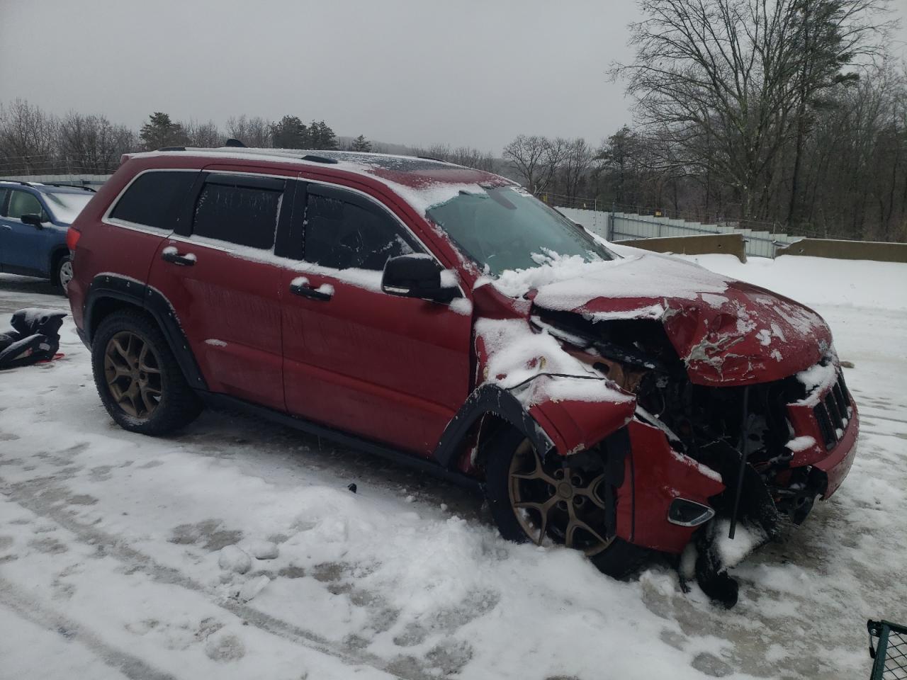 2015 Jeep Grand Cherokee VIN 1C4RJFBM8FC796401 Copart auction photo, front end / side damage thumbnail 4
