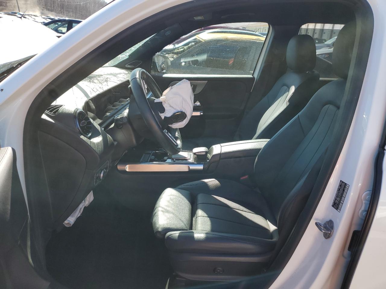 2021 Mercedes-Benz GLB VIN W1N4M4HB4MW106093 Copart auction photo, front end damage thumbnail 7
