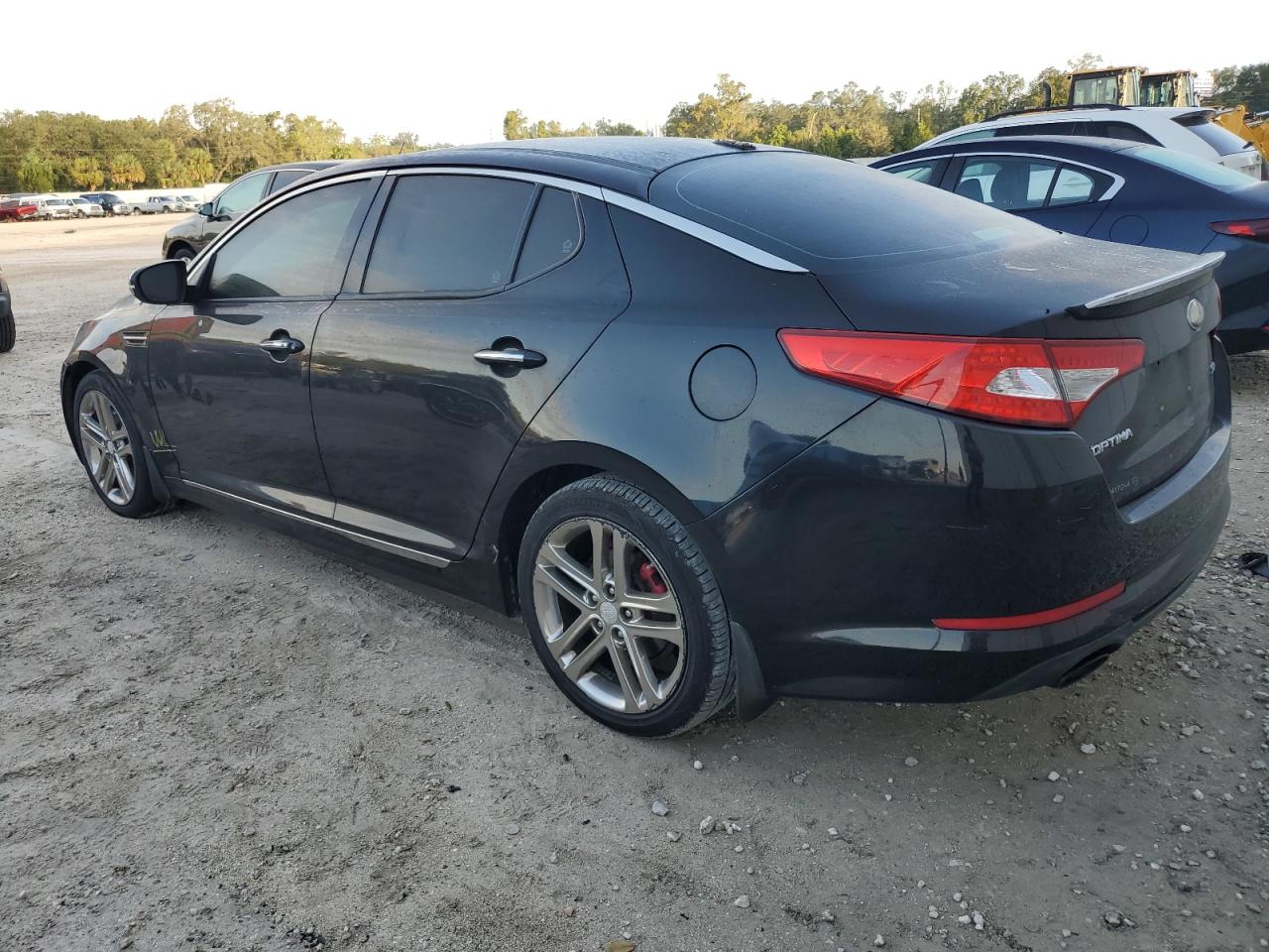 2013 KIA Optima VIN 5XXGR4A67DG172318 Copart auction photo, water/flood damage thumbnail 2