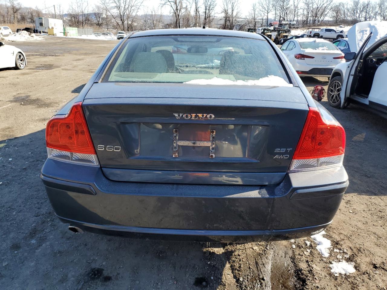 2008 Volvo S60 VIN YV1RH592682701511 Copart auction photo, all over / minor dent/scratches damage thumbnail 6