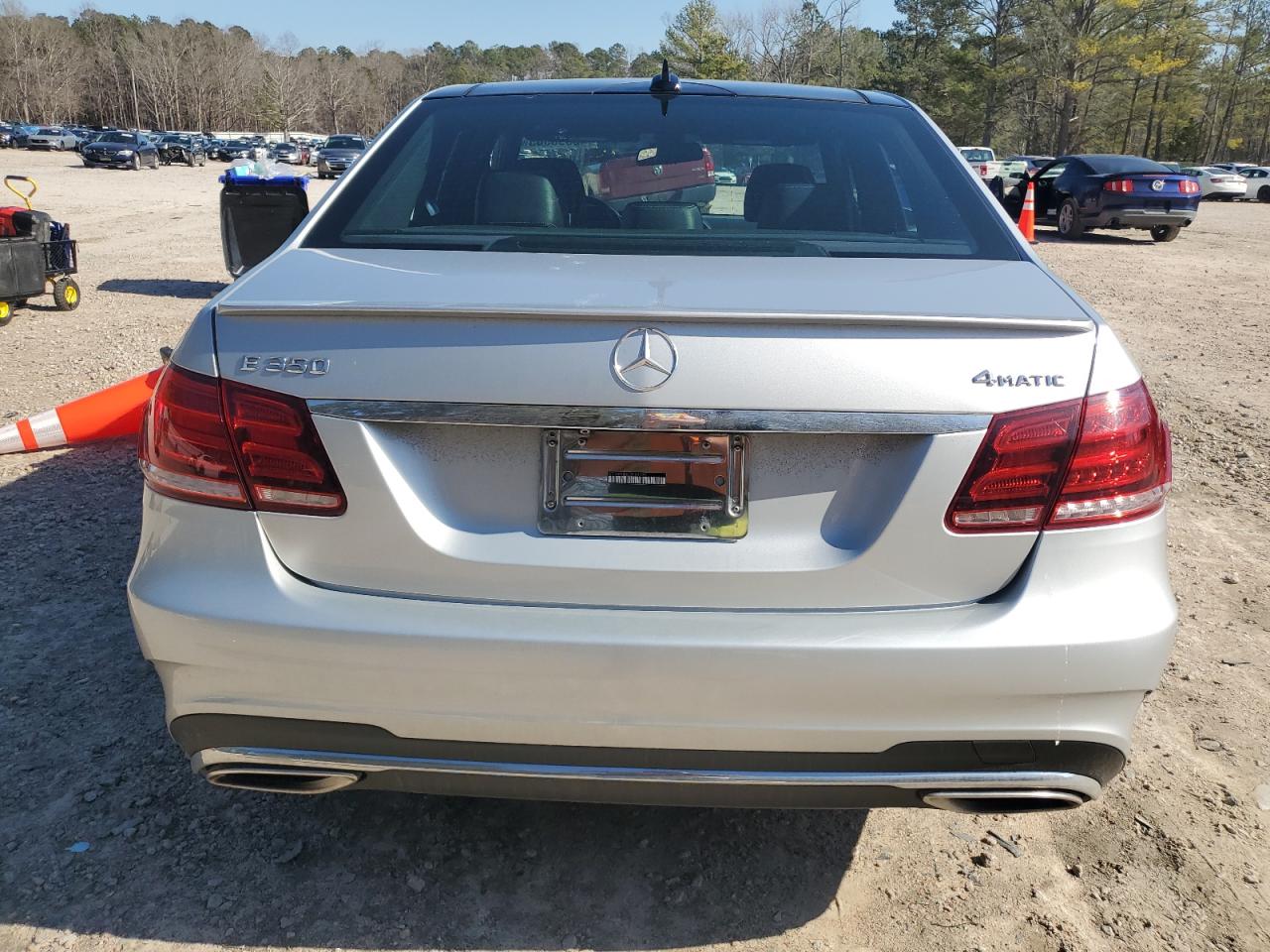 2016 Mercedes-Benz E-klasse VIN WDDHF8JB6GB181190 Copart auction photo, side / rear end damage thumbnail 6