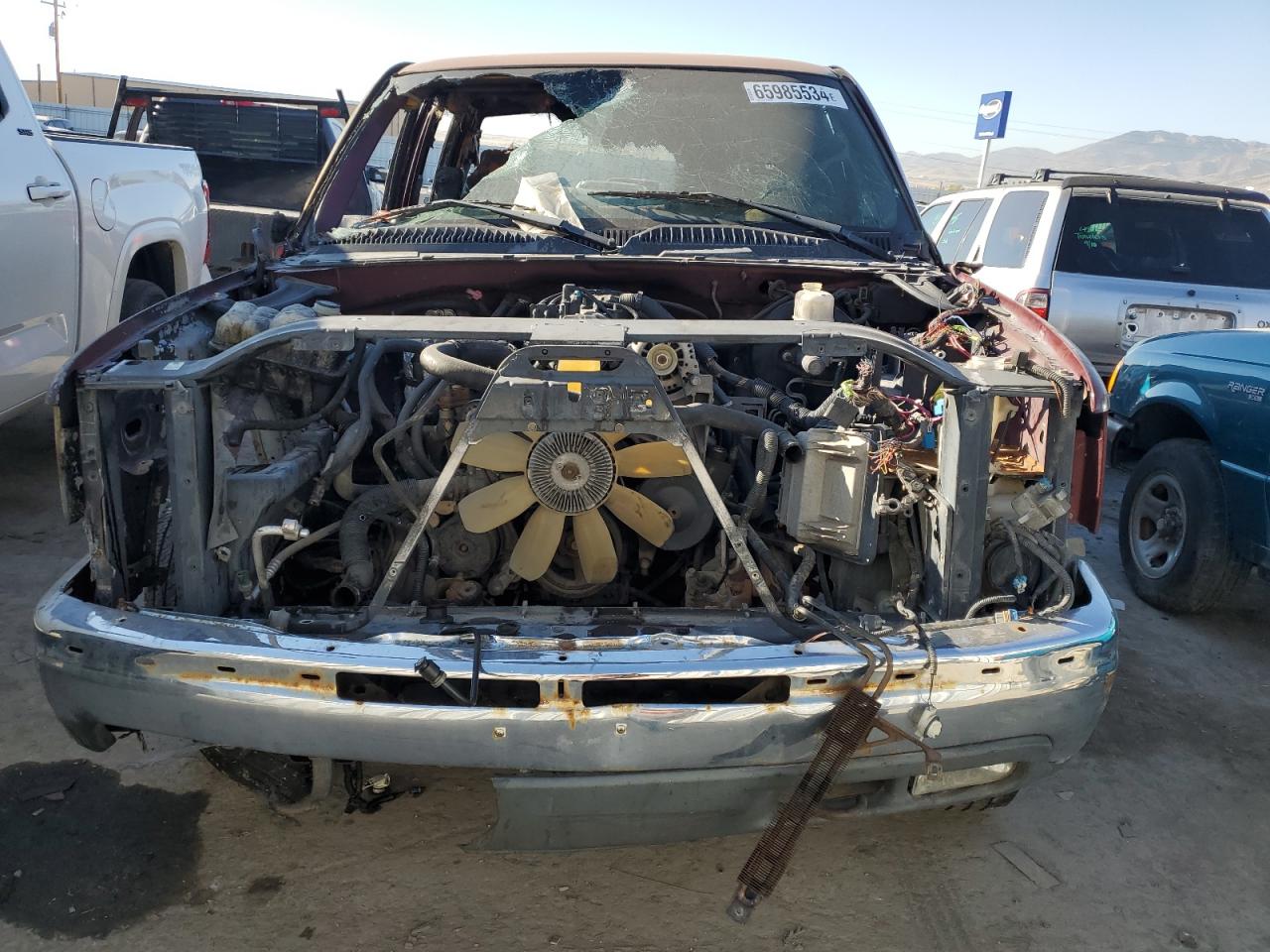 1999 Chevrolet Silverado VIN 1GCEK19T5XE143297 Copart auction photo, burn damage thumbnail 5