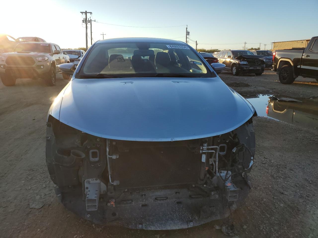 2015 Chrysler 200 VIN 1C3CCCABXFN712683 Copart auction photo, front end / minor dent/scratches damage thumbnail 5