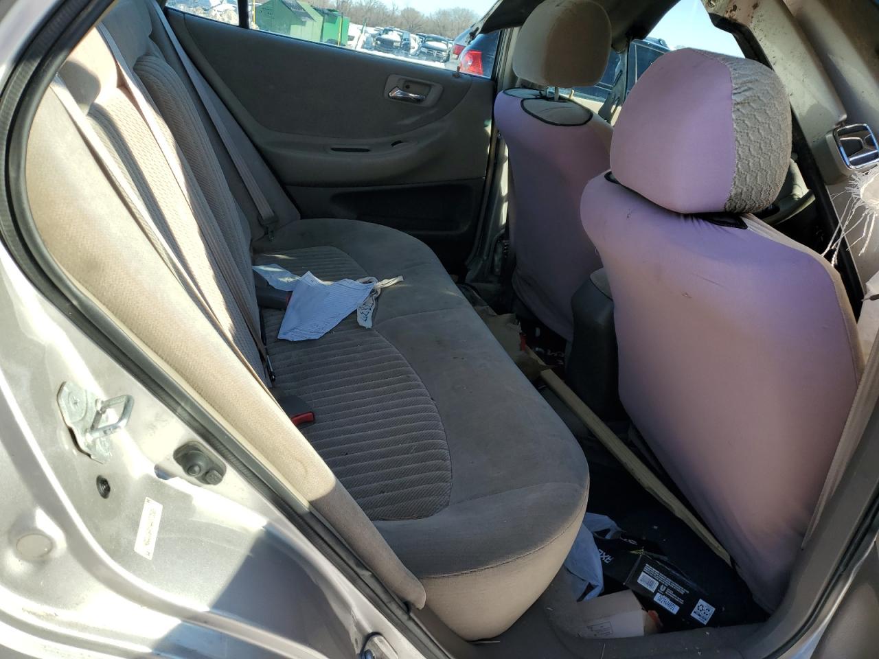 1998 Honda Accord VIN 1HGCG1645WA073586 Copart auction photo, all over damage thumbnail 11