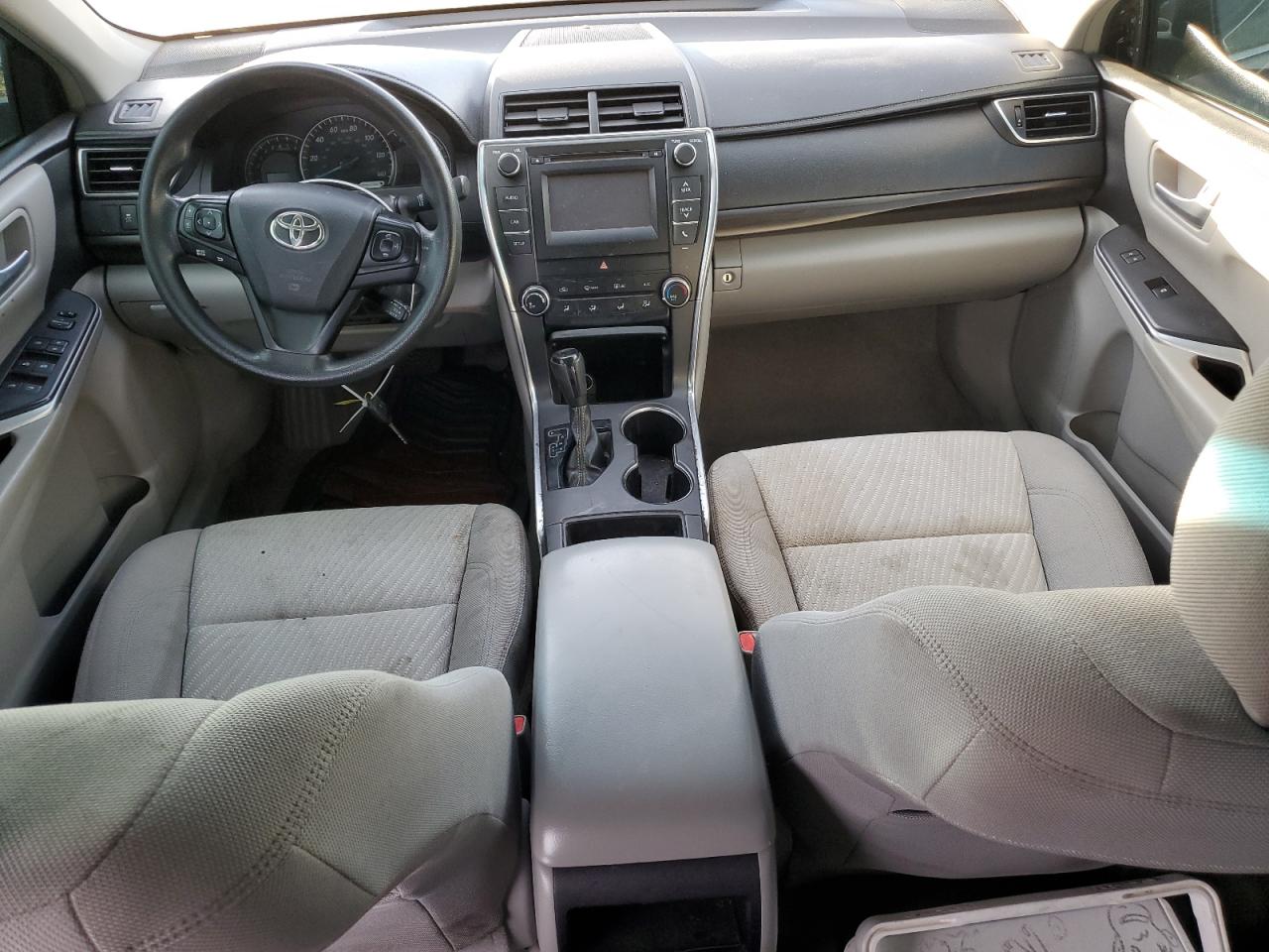2015 Toyota Camry VIN 4T4BF1FK5FR460537 Copart auction photo, vandalism damage thumbnail 8