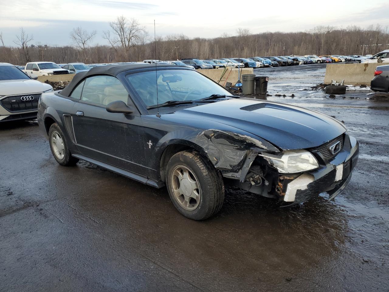 2000 Ford Mustang VIN 1FAFP4448YF202531 Copart auction photo, front end / rear end damage thumbnail 4